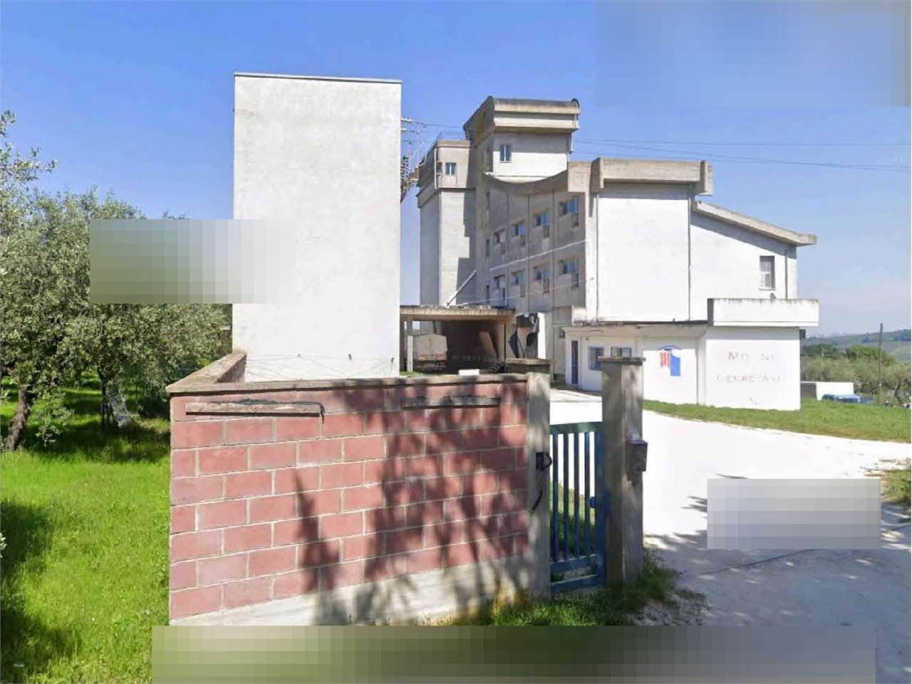Asta in Comune di Loreto Aprutino