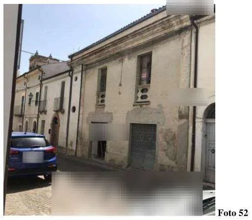 Appartamento e magazzino